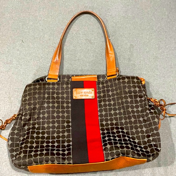 kate spade Handbags - Kate Spade Brown Jacquard Red & Brown Bag